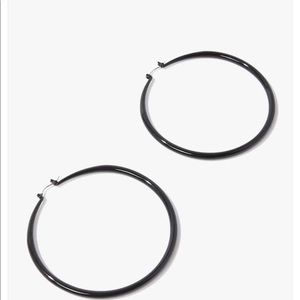 NWOT Black Hoops